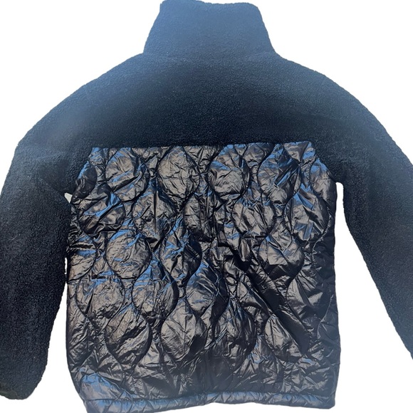 Kookaburra By UGG Reversible Sherpa Puffer Jacket - Picture 3 of 10